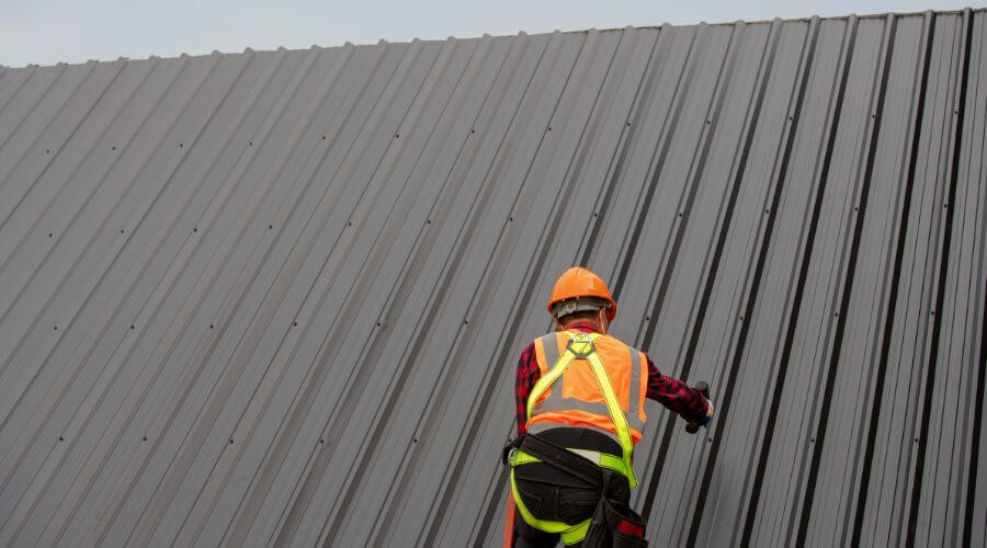 Professional metal roof installation services in Pocasset, OK